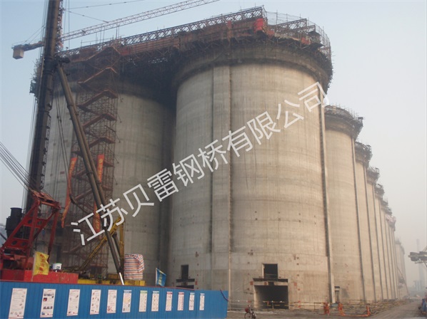 貝雷片在橋梁建設領域大放異彩，推動行業快速發展